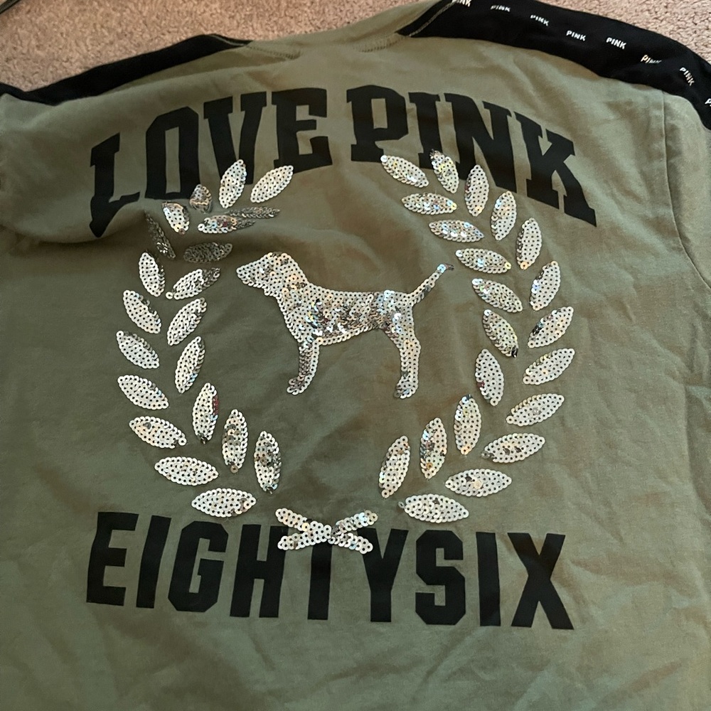 Green sequence PINK t shirt small